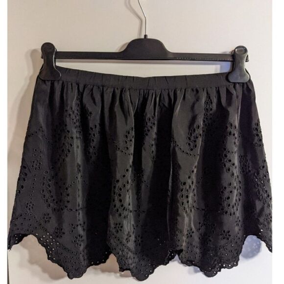 Ulla Johnson | Flo Silk Eyelet Mini Skirt in Raven - Picture 4 of 9